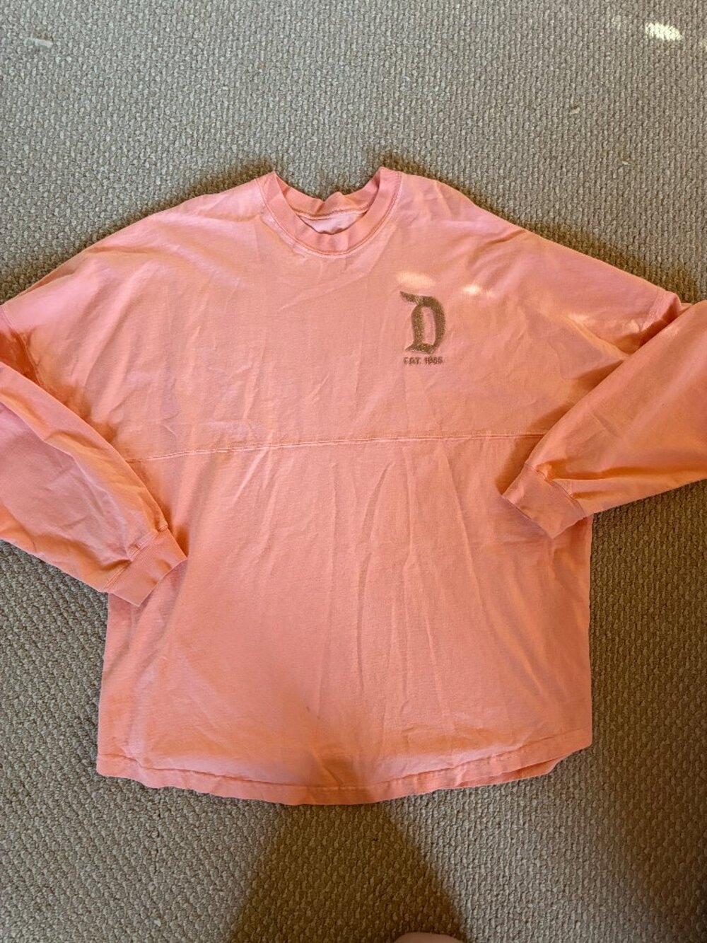 Disneyland Spirit Jersey Rose Gold Size XXL READ Long Sleeve